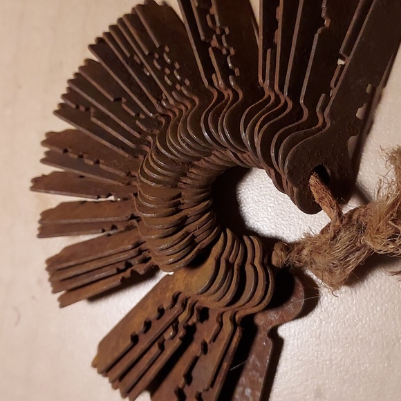 Antique Skeleton Keys Lot of 38 Different Types Small Tied With String - Picture 6 of 6